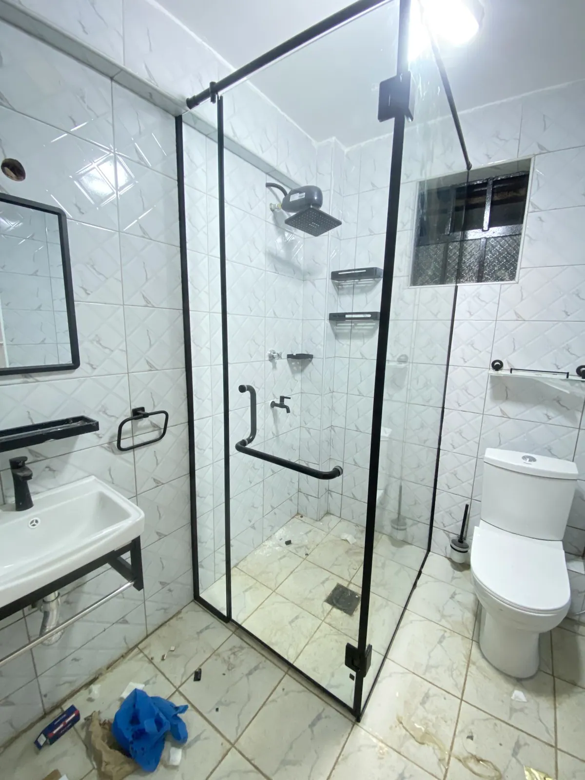 Modern. residential Interior Renovation & Makeover by Kloche Interiors at Mid-View Apartment Makeover, Thindigua, Kiambu — view 36
