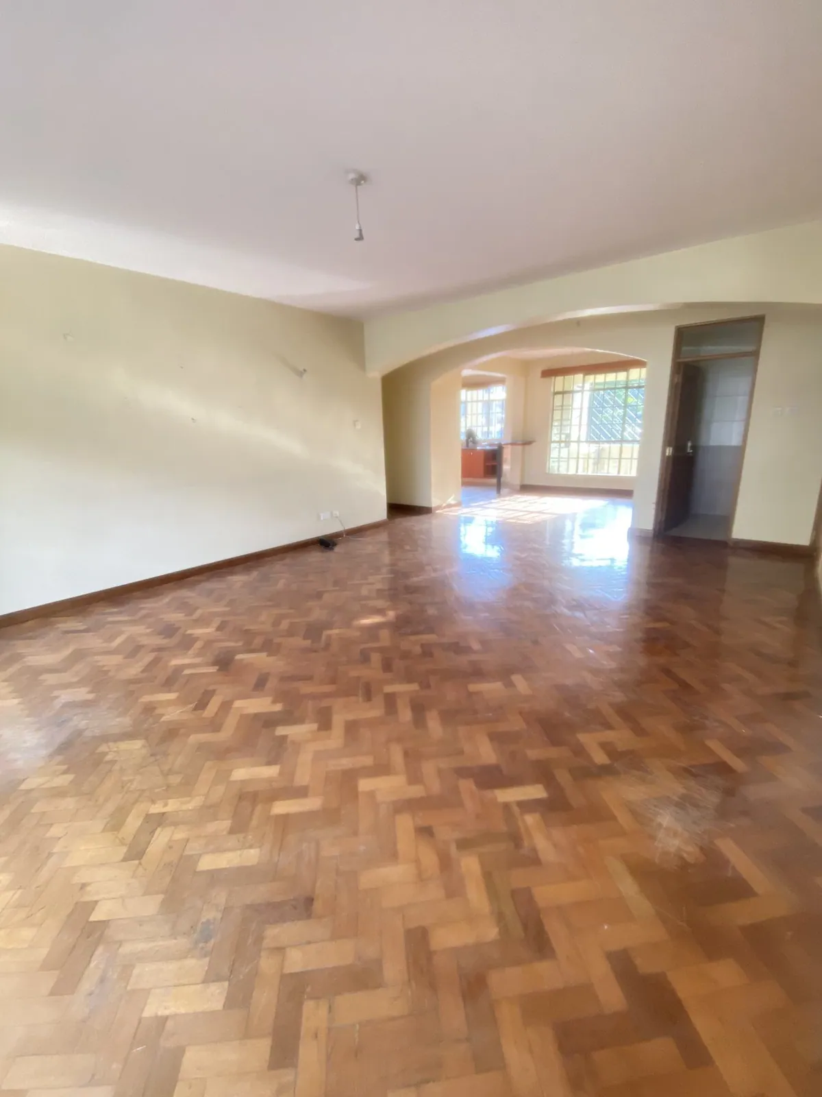 Modern Contemporary interior Finishes by Kloche Interiors at Tottenham Apartment Make-over, Lavington, Nairobi — view 14