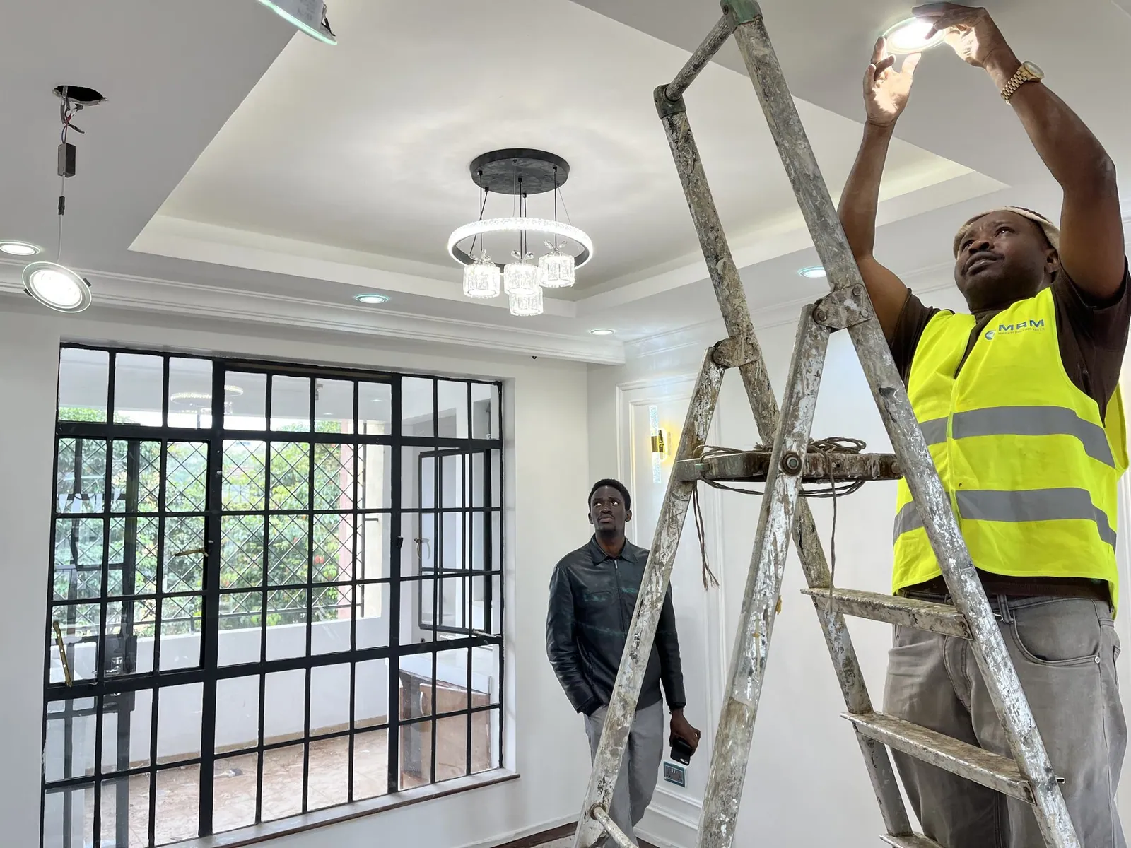 Modern Contemporary interior Finishes by Kloche Interiors at Tottenham Apartment Make-over, Lavington, Nairobi — view 29