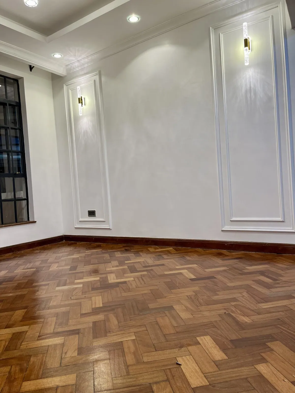 Modern Contemporary interior Finishes by Kloche Interiors at Tottenham Apartment Make-over, Lavington, Nairobi — view 48