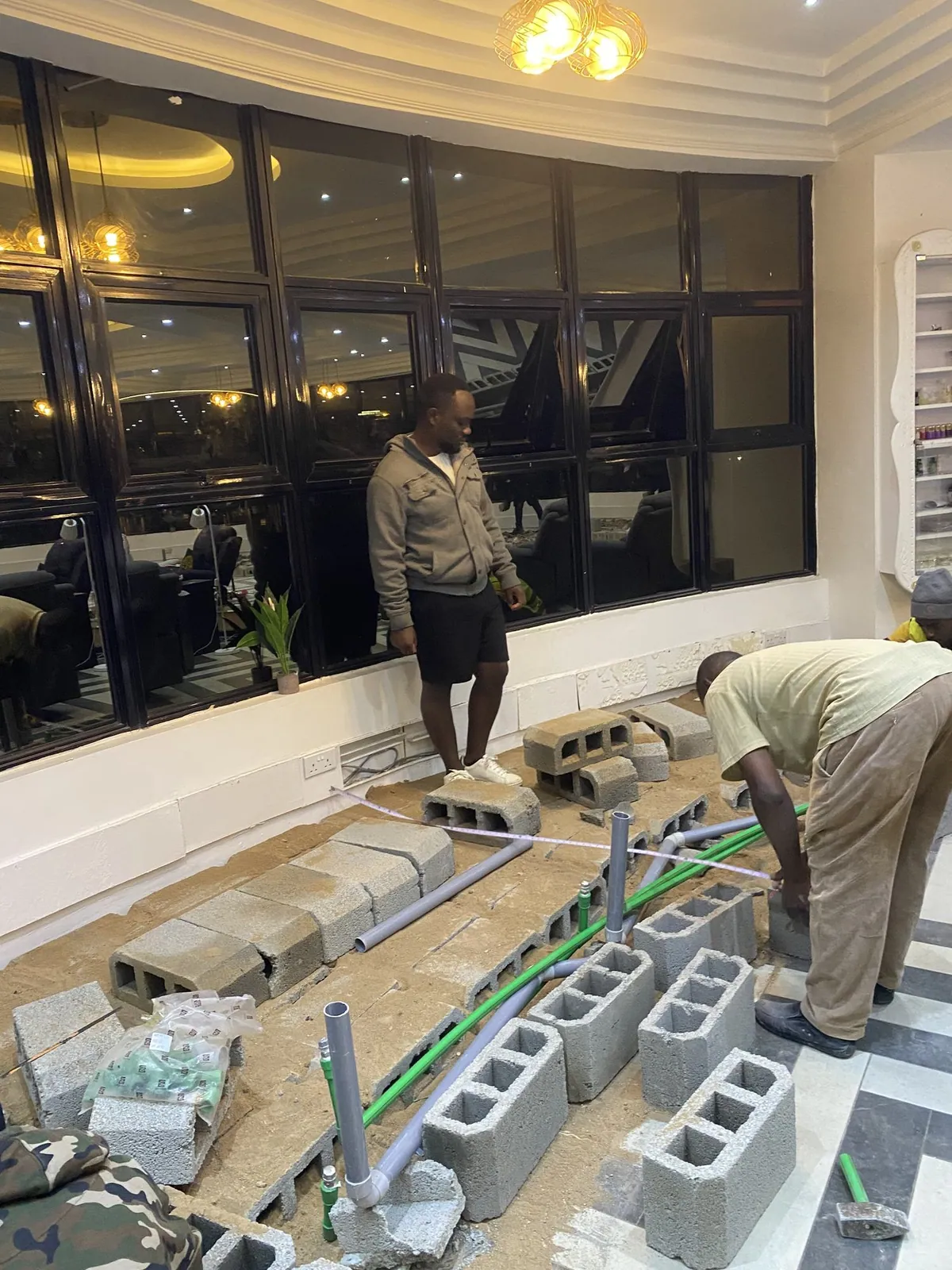 Modern Luxury commercial Interior Fit-Out by Kloche Interiors at Pam Nail Lacquer Westlands Branch, Westlands, Nairobi — view 33